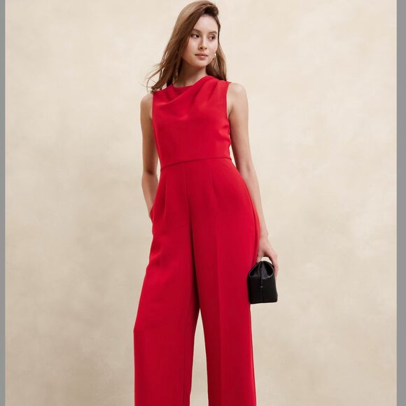 Elegant Red Jumpsuit - Picture 5 of 5